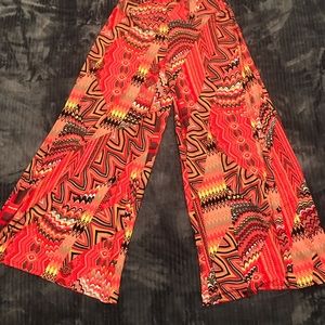 Woman’s Coco Bianco palazzo pants